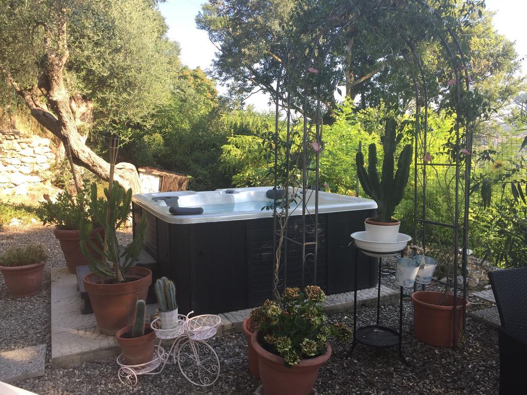 מליאנו אין טוסקנה Le Tartarughe Rooms מראה חיצוני תמונה